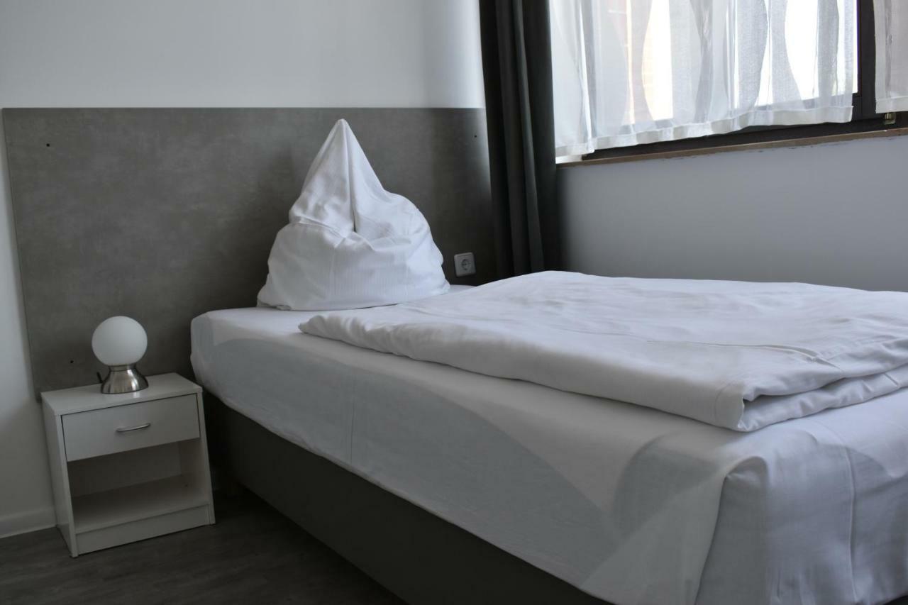 Motel Schoenefeld Grossziethen Ngoại thất bức ảnh